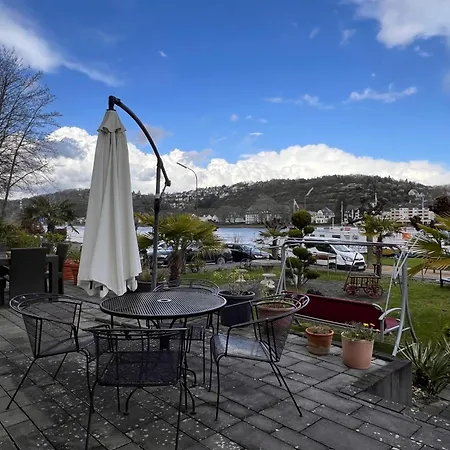 Ferienwohnung Mit Rheinblick In 1 Lejlighed